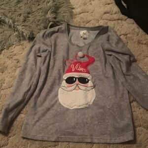 Pj Couture Gray Long-Sleeve Holiday Santa Tee with Red Hat